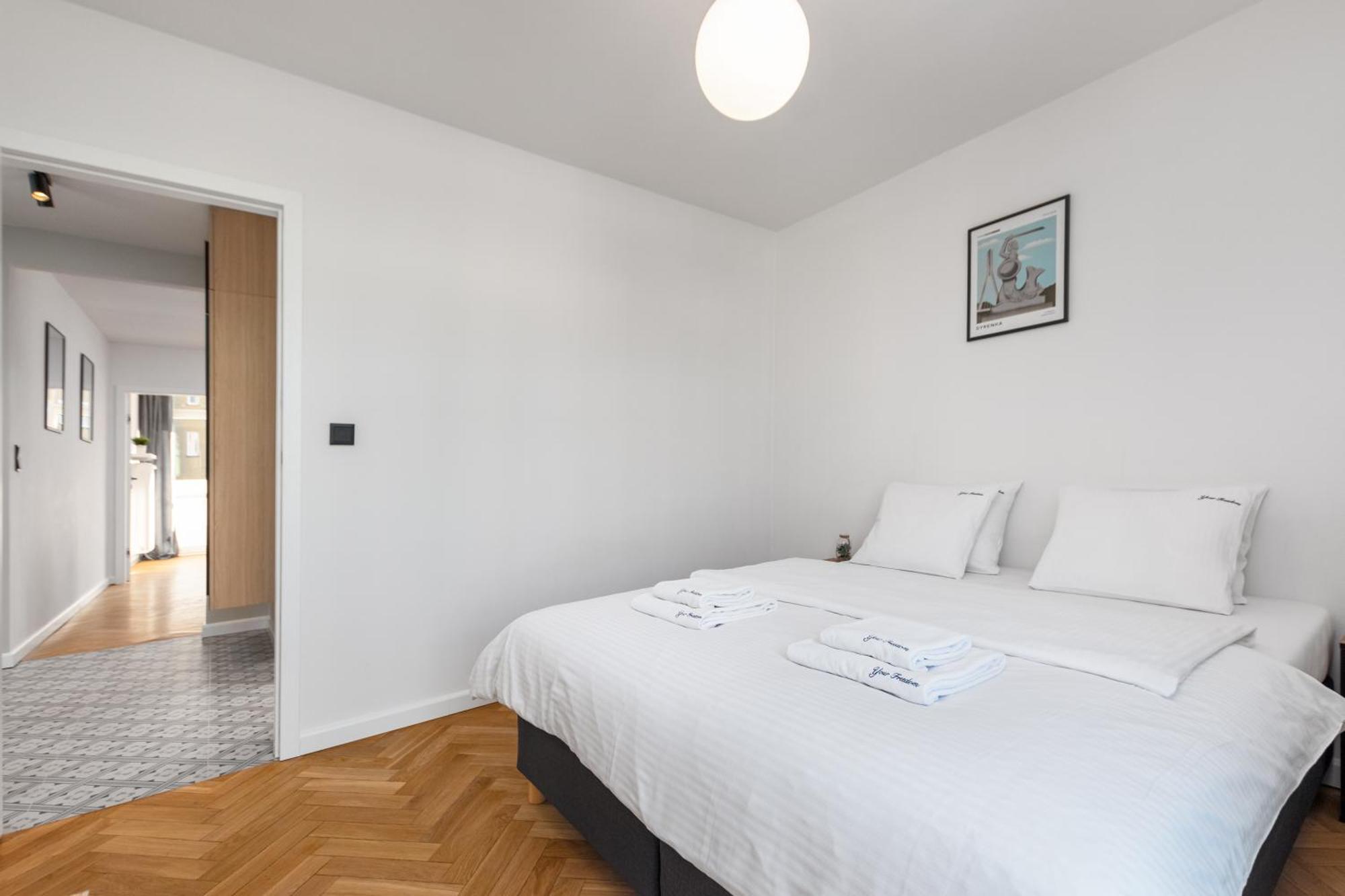 3 Bedroom Apartment Lipowa By Your Freedom Varşovia Exterior foto